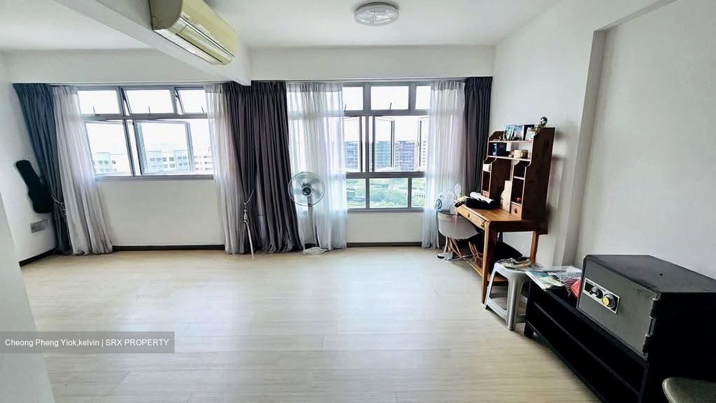 Blk 448B West Valley @ Bukit Batok (Bukit Batok), HDB 2 Rooms #621400561